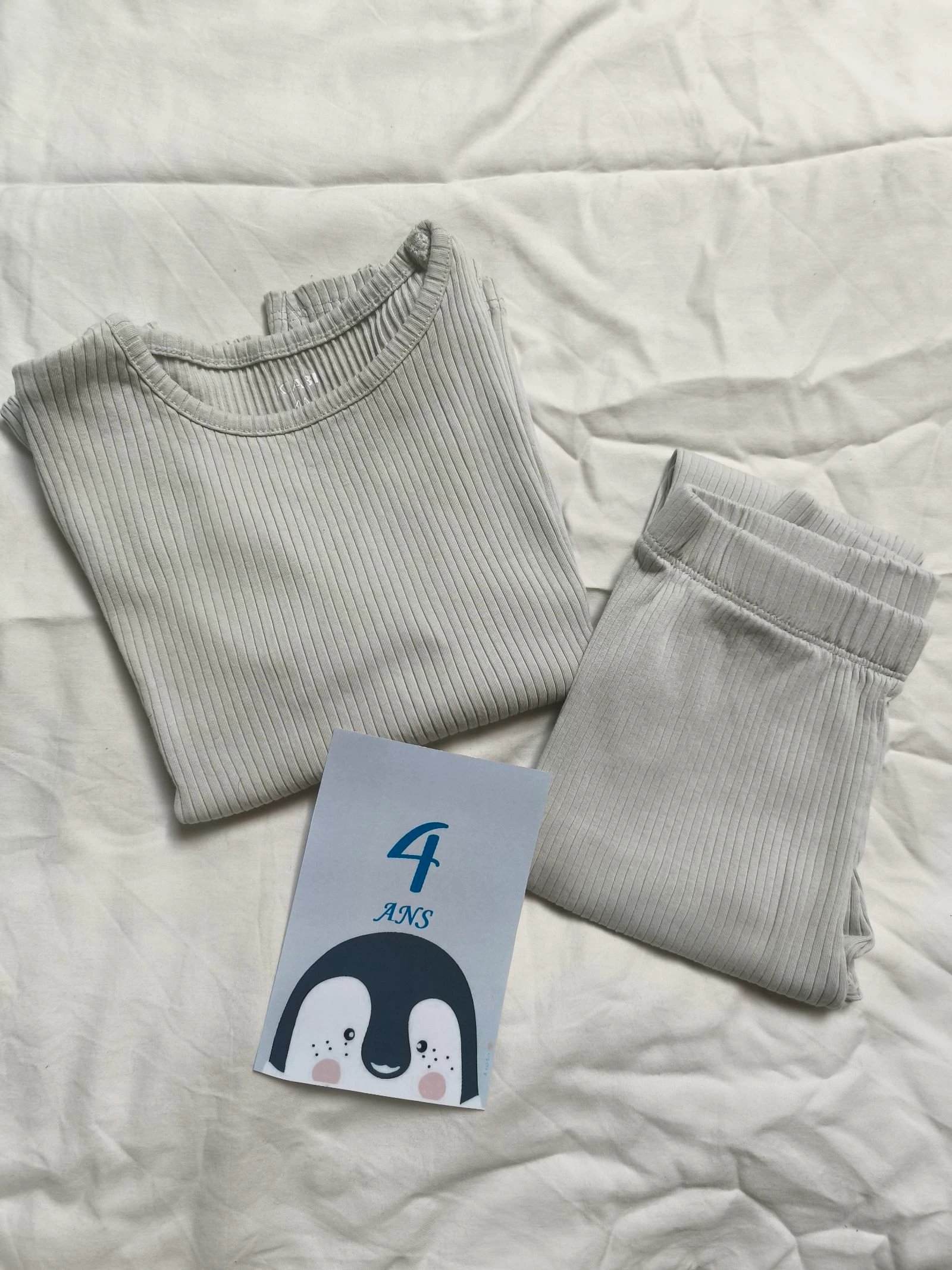 Ensemble côtelé clair fille (4 ans)